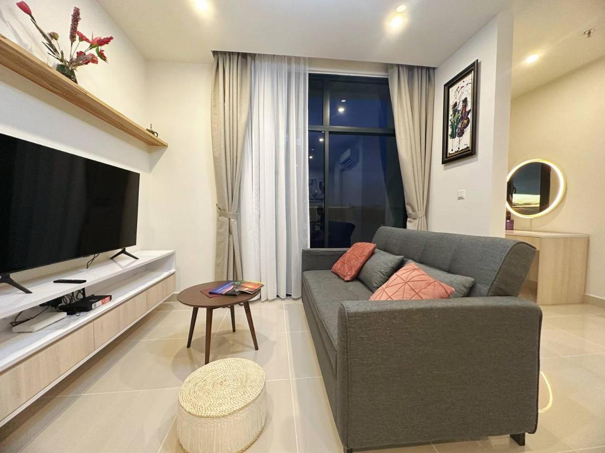 Sunset Seaview Studio Apartment At Kota Kinabalu City Centre Exterior foto